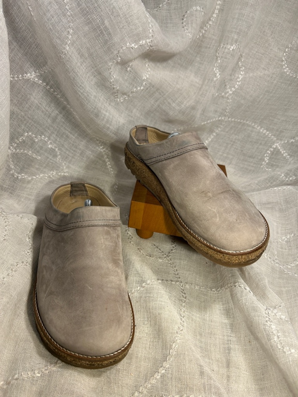 Haflinger leather slide in mules
